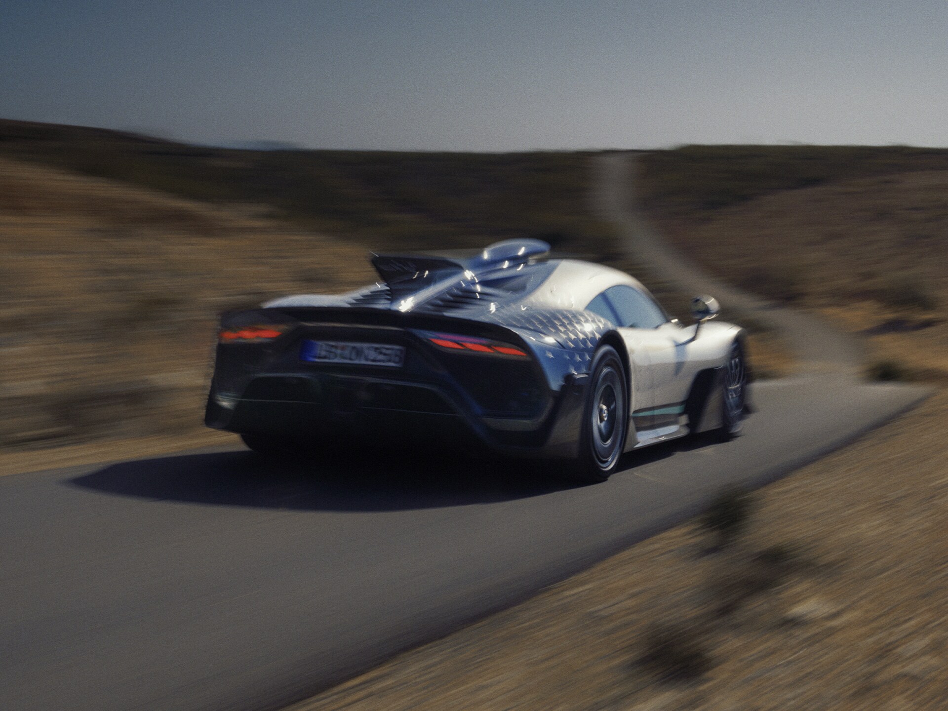 Încălcarea normelor | Marca | Mercedes-AMG Valorile Mercedes-AMG care încalcă normele.