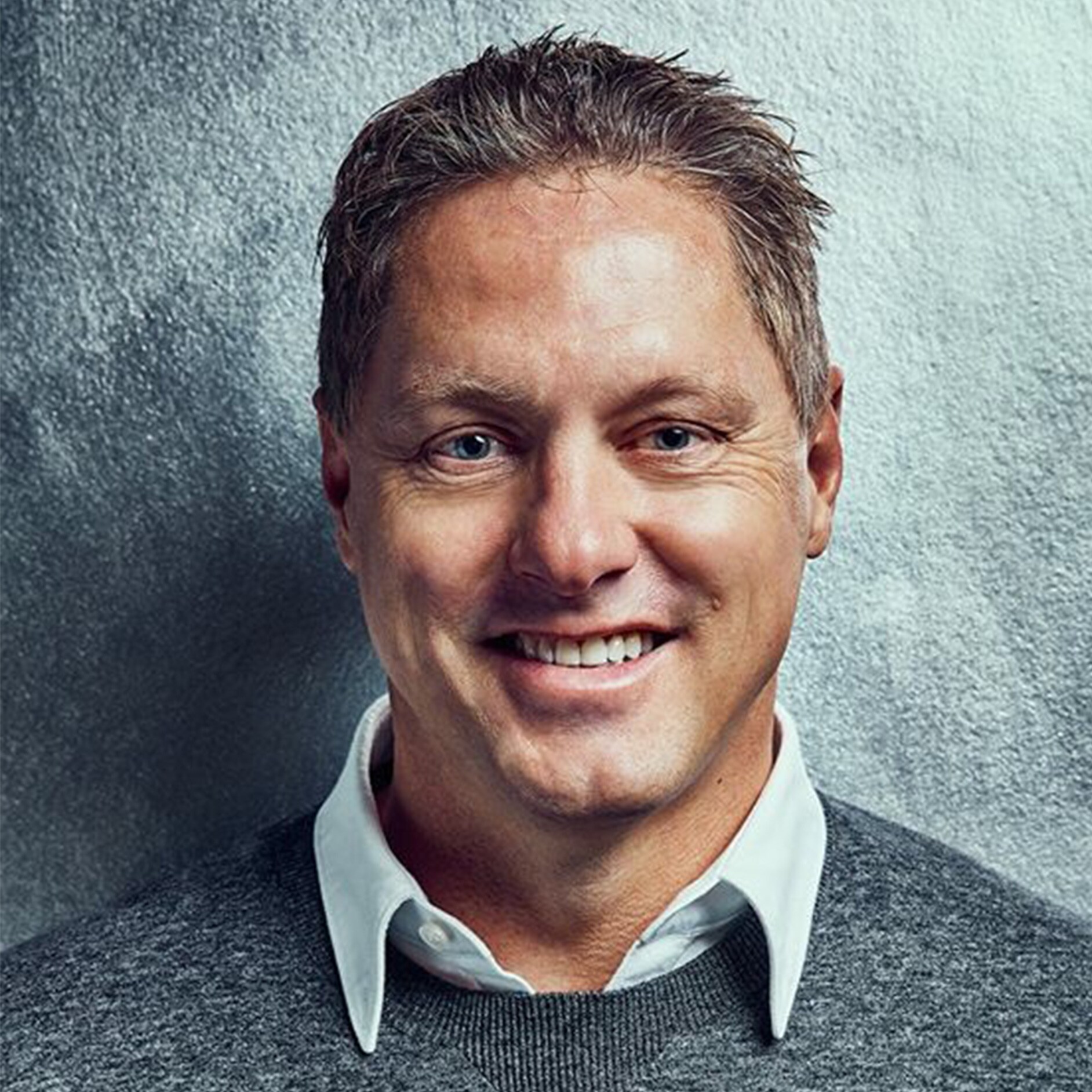 Gorden Wagener | Șef de design în cadrul Daimler Group Gorden Wagener este șef de design în cadrul Mercedes-Benz Group.